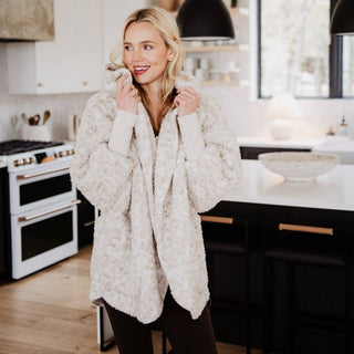 Snow Leopard Lightweight Hoodie with Pockets