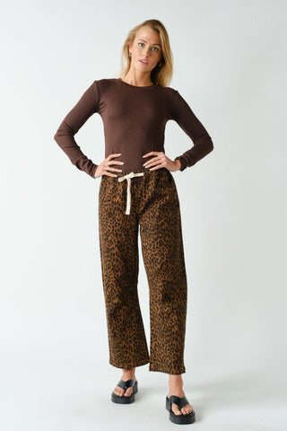 Essential Long-Sleeved Micro-Ribbed Athleisure Top