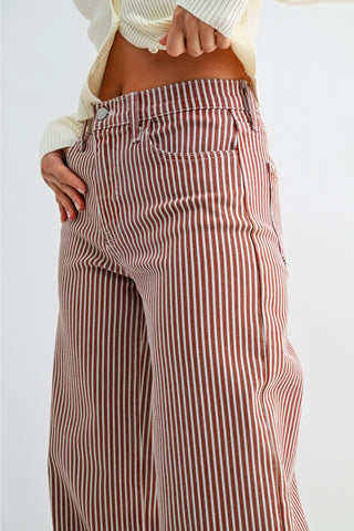 Classic Relaxed Wide Leg - Brown Pinstripe