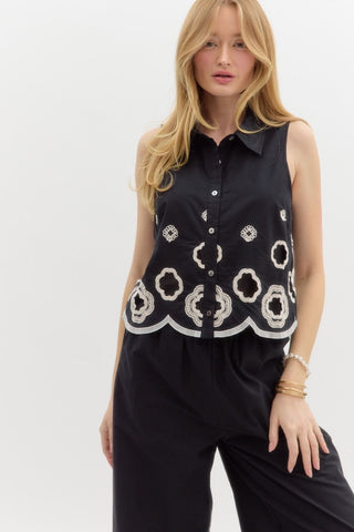 Sherri Scallop Embroidered Top