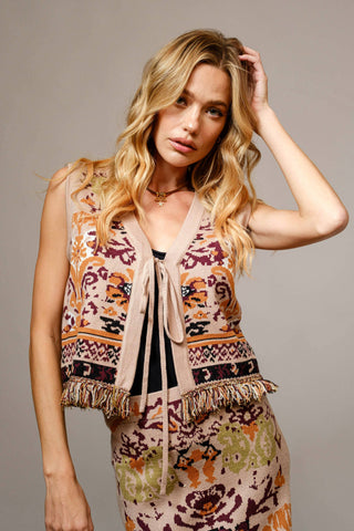 Fringe Hem Knit Vest