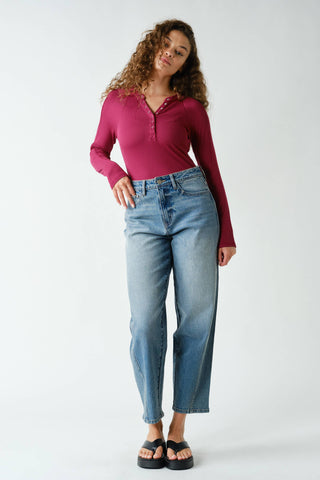 Essential Long-Sleeved Micro-Ribbed Henley Top