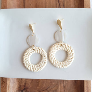 Lana Earrings - Light Rattan Seashell