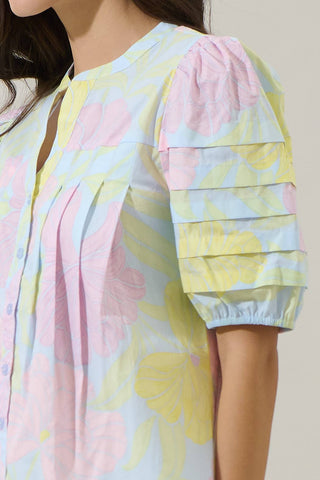 Brisa Floral Court Button Down Top