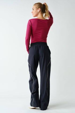 Slim Fit Scoop Neck Micro-Ribbed Long Sleeve Top