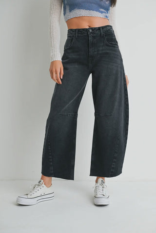 Seamed Barrel Jean