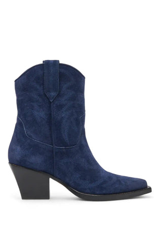 Runa Suede Boot