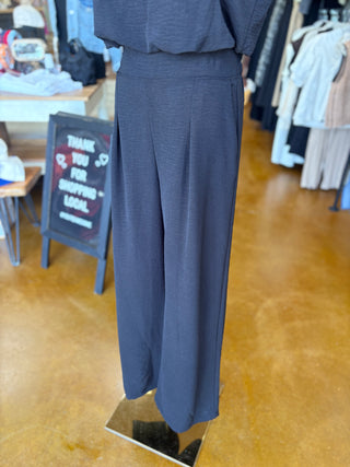 Pleated Wide Leg Pants